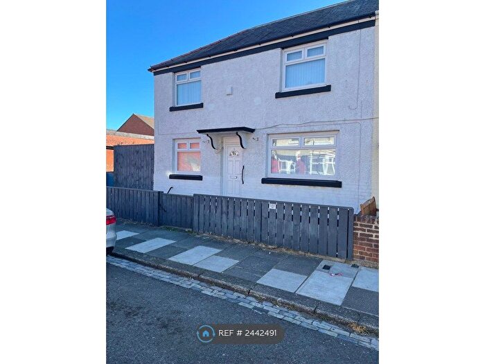 3 Bedroom End Of Terrace House To Rent In Patterdale Street, Hartlepool, TS25