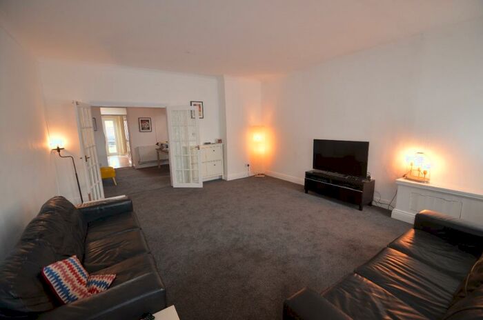 3 Bedroom Terraced House To Rent In Carlisle Street, Splott, Cardiff, CF24