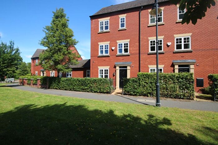 3 Bedroom Town House To Rent In Upton Grange, Chester, CH2