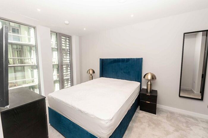 2 Bedroom Apartment To Rent In Greengate, Manchester, Greater Manchester, M3