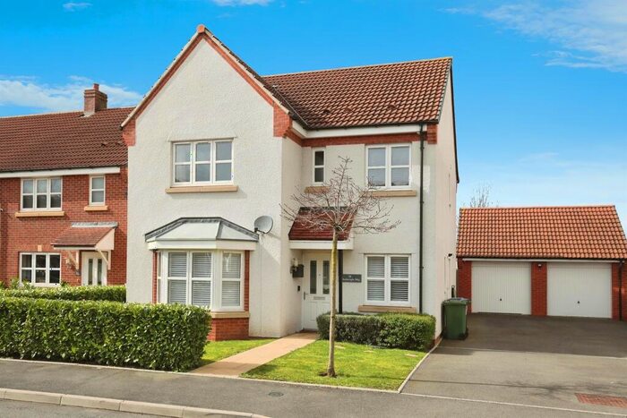 4 Bedroom Detached House For Sale In Wheelwright Way, Wellesbourne, Warwick, CV35