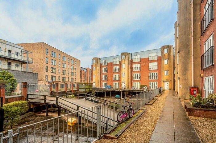 2 Bedroom Apartment To Rent In Caminada House, Hulme, Manchester, M15