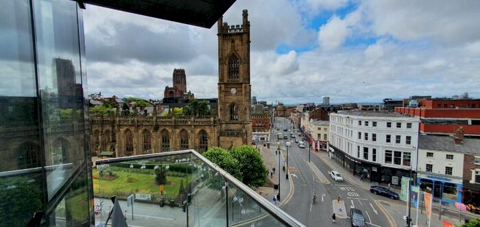 2 Bedroom Flat To Rent In - Renshaw Street, City Centre, Liverpool, L1