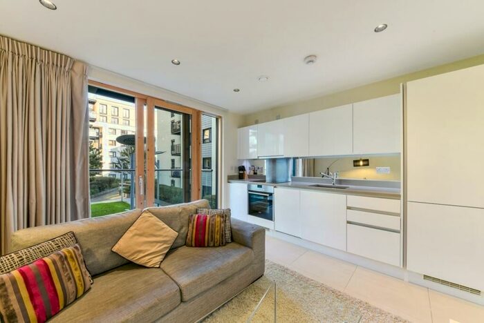 Detached House To Rent In Binnacle House, Wapping Lane, Wapping, E1W