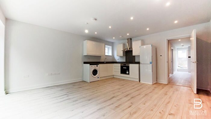 1 Bedroom Flat To Rent In Temple Road, Croydon, CR0