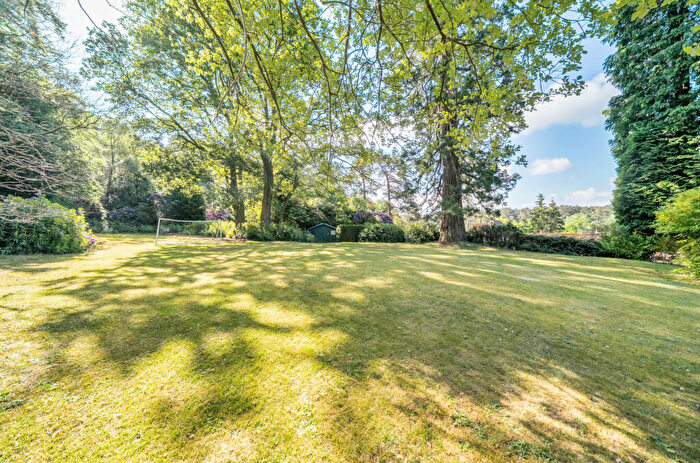 4 Bedroom Detached House For Sale In Headley Road, Grayshott, Hindhead, Hampshire, GU26