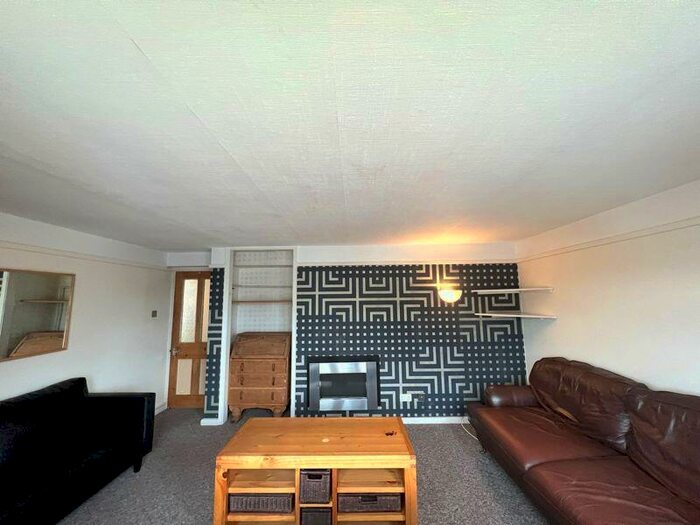 4 Bedroom Detached House To Rent In Finsbury Road, Brighton, BN2