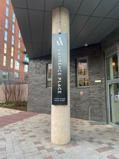 2 Bedroom Flat To Rent In Laurence Place, New Kings Head Yard, Salford, Manchester, M3