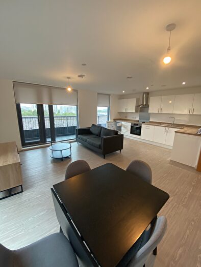 2 Bedroom Apartment To Rent In Oldfield Road, Manchester, Greater Manchester, M5