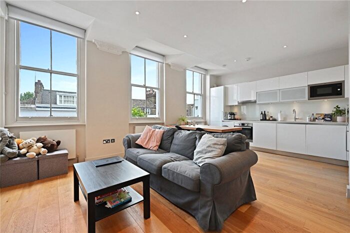 2 Bedroom Flat To Rent In Hornton Street, Kensington, London, W8