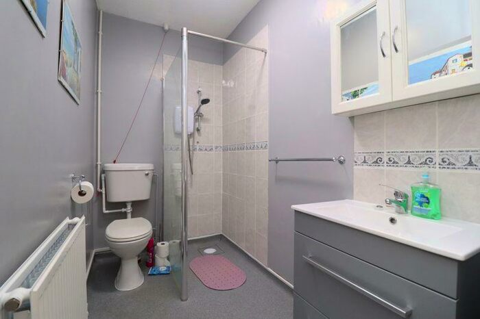 1 Bedroom Flat For Sale In Hucclecote Lodge, Hucclecote Road, Gloucester, GL3