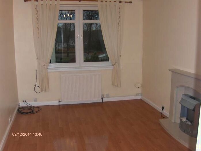 2 Bedroom Flat To Rent In Ivanhoe Crescent, Wishaw, ML2