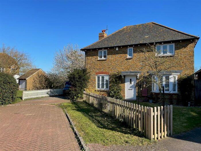 3 Bedroom Detached House For Sale In Murton Place, Graveney, Faversham, ME13