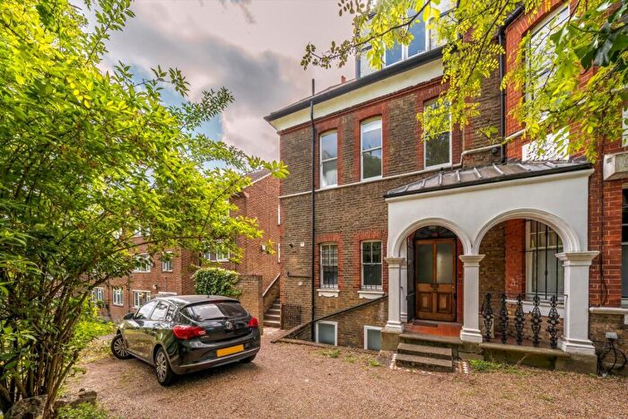 5 Bedroom Flat For Sale In Honor Oak Park, Honor Oak, SE23