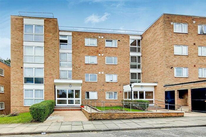 1 Bedroom Flat To Rent In Rokesby Place, Wembley, HA0