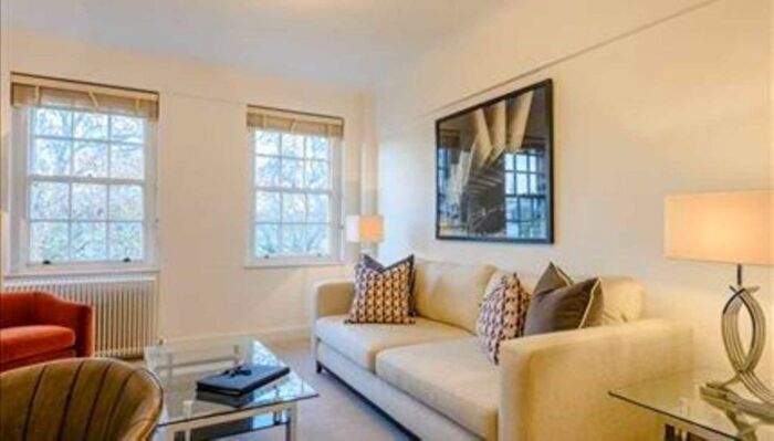 2 Bedroom Flat To Rent In Fulham Road, London, SW3