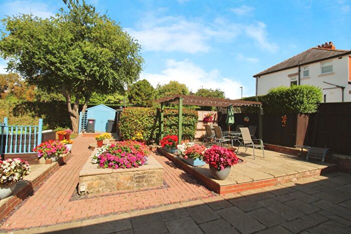 5 Bedroom Semi-detached House For Sale In Studley Road, Ripon, HG4