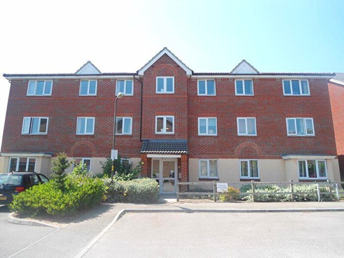 2 Bedroom Flat To Rent In Saxby Close, Bognor Regis, PO22