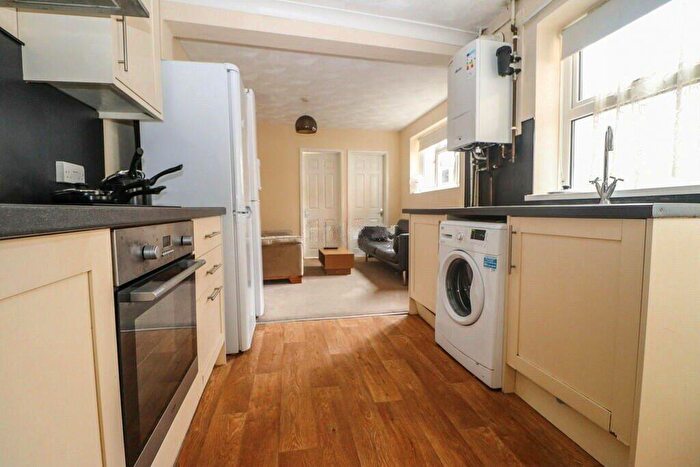 4 Bedroom Terraced House To Rent In Livingstone Road, Southampton, Hampshire, SO14