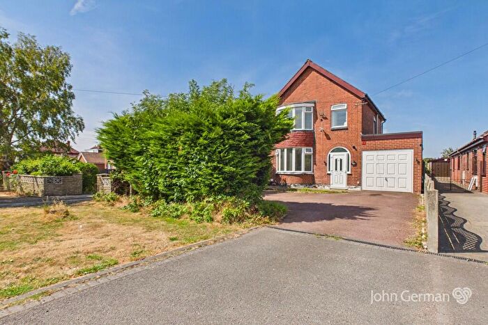 3 Bedroom Detached House For Sale In Postern Road, Tatenhill, DE13