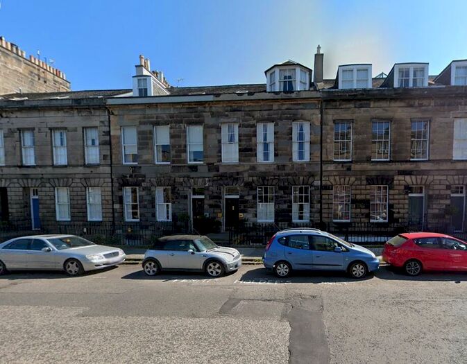 2 Bedroom Flat To Rent In Brandon Street, Edinburgh, Midlothian, EH3