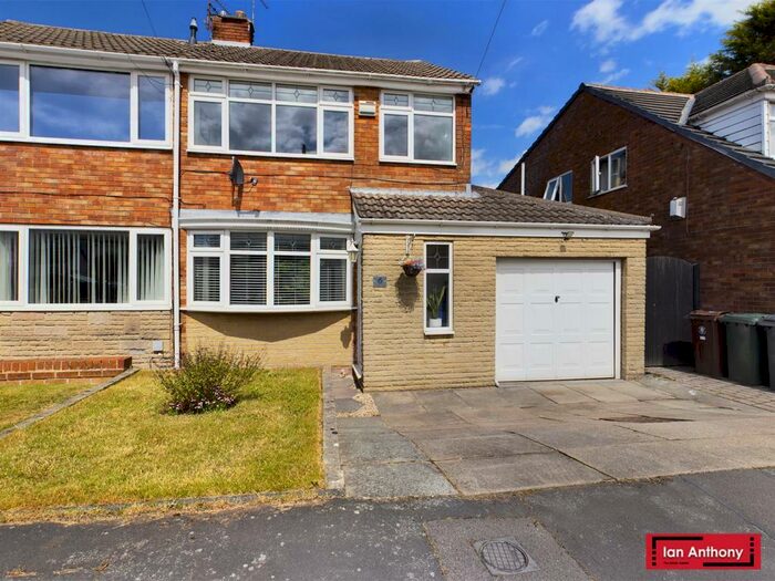 Houses for sale & to rent in L39 5AN, Rothwell Drive, Aughton Park Ormskirk