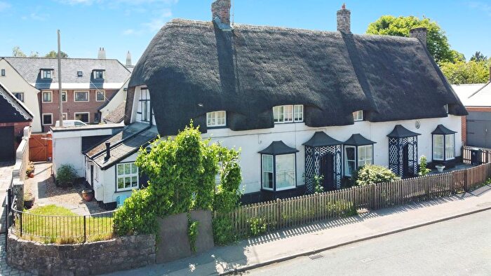 3 Bedroom Cottage To Rent In London Road, Marlborough, SN8