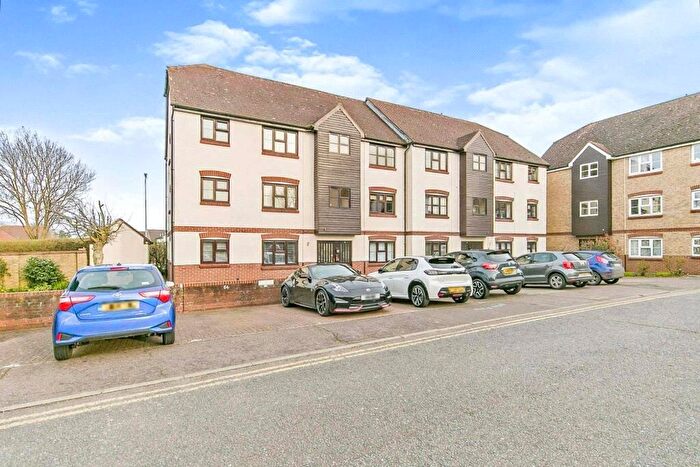 2 Bedroom Flat To Rent In California Close, CO4