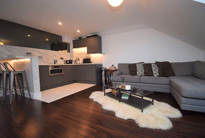 1 Bedroom Flat To Rent In Merchant City And Trongate, G1