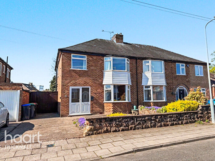 3 Bedroom Semi-Detached House For Sale In Leabrook Gardens, Nottingham, NG15