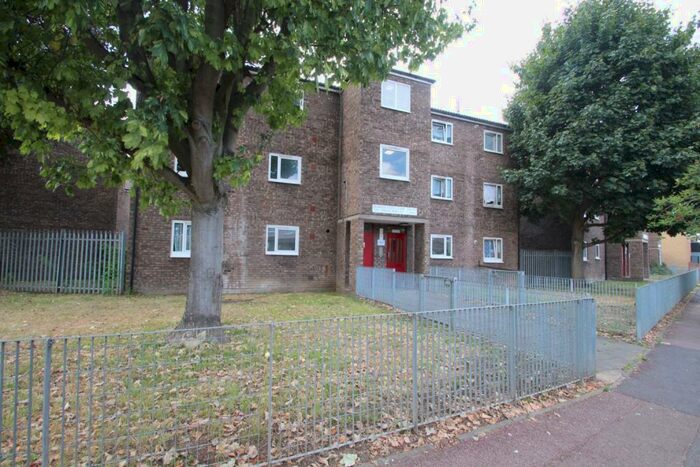 1 Bedroom Ground Flat To Rent In Drummond Castle Court, Odessa Road, Forest Gate, London, E7