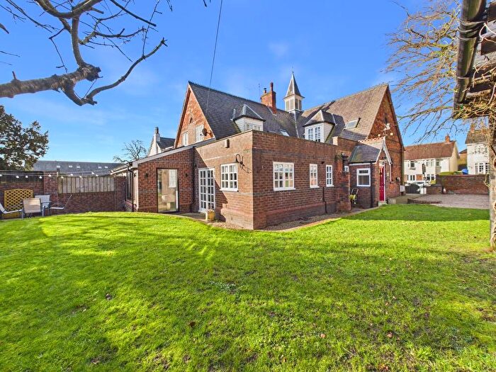 3 Bedroom Detached House For Sale In Master House, Church Road, North Ferriby, HU14