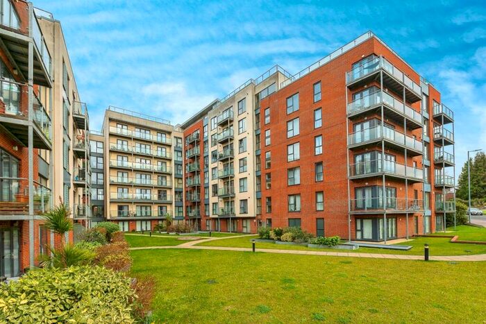 1 Bedroom Flat For Sale In Midland Road, Hemel Hempstead, HP2