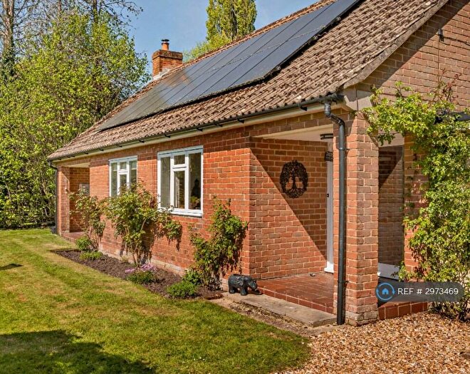 3 Bedroom Bungalow To Rent In Lower Road, Salisbury, SP5