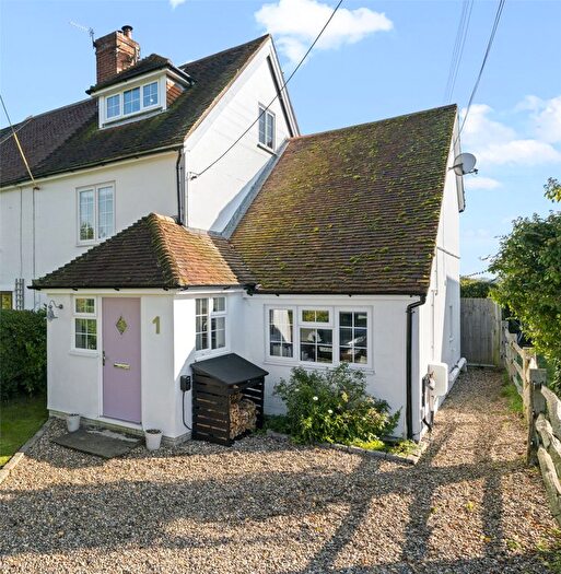 4 Bedroom Semi-Detached House For Sale In Collier Street, Tonbridge, Kent, TN12