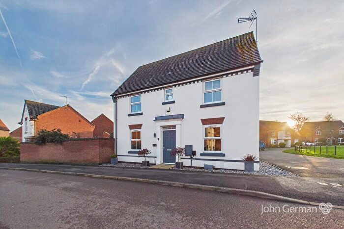 3 Bedroom Detached House For Sale In Woodroffe Way, East Leake, LE12