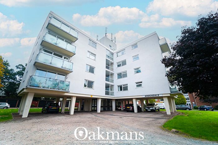 2 Bedroom Flat For Sale In Harwood Grove, Solihull, B90