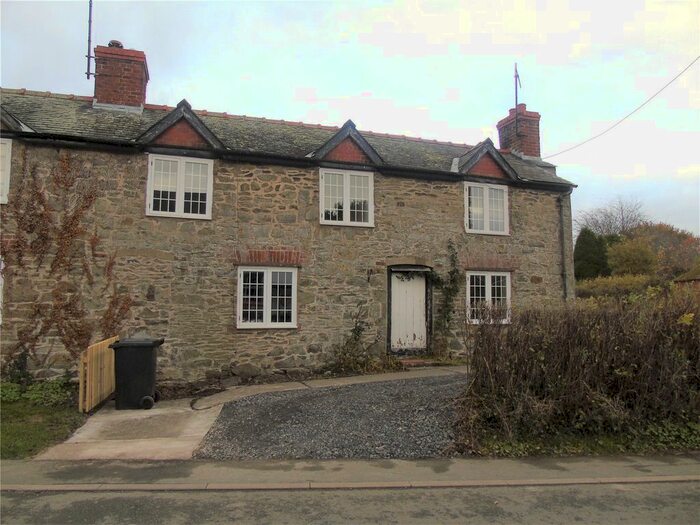 3 Bedroom End Of Terrace House For Sale In The Row, Castle Caereinion, Welshpool, Powys SY21