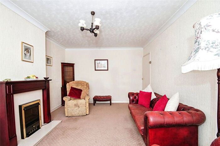2 Bedroom Bungalow For Sale In Scocles Road, Minster On Sea, Sheerness, ME12