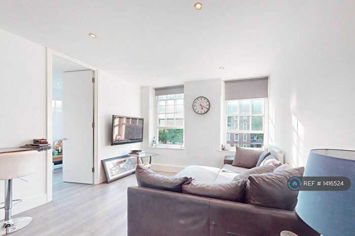 2 Bedroom Flat To Rent In Eastlake House, London, NW8