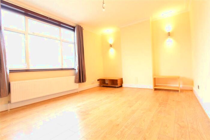 2 Bedroom Apartment To Rent In Hindes Road, Harrow, Middlesex, HA1