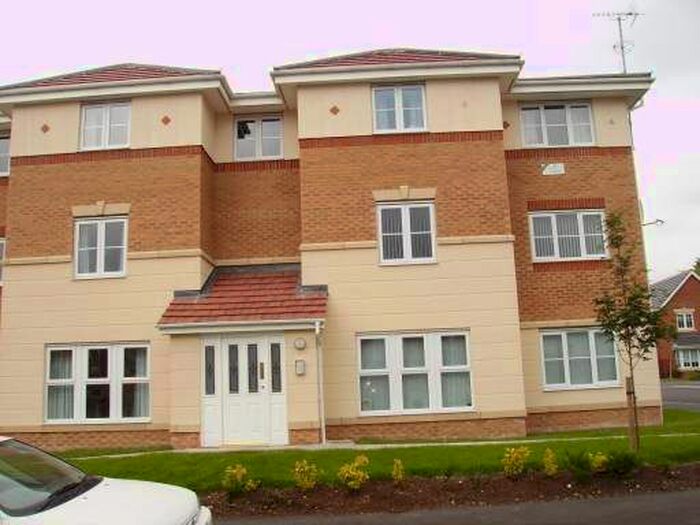 2 Bedroom Flat To Rent In Pennyfields, Bolton-Upon-Dearne, Rotherham, S63