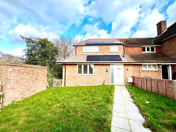 2 Bedroom Semi-Detached House To Rent In Cygnet Avenue, Feltham, TW14