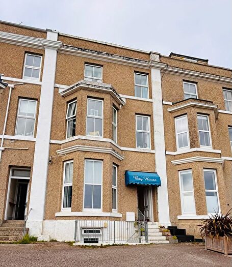 1 Bedroom Flat To Rent In Alexandra Terrace, Penzance, TR18