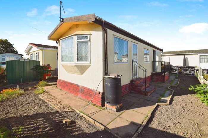 1 Bedroom Park Home For Sale In Seabreeze Park, Sea Lane, Ingoldmells, Skegness, PE25