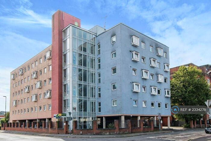1 Bedroom Flat To Rent In Anglesea Terrace, Southampton, SO14