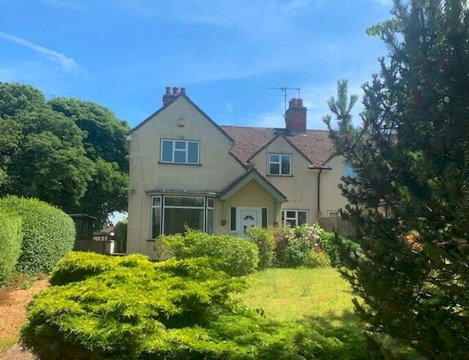 4 Bedroom Cottage To Rent In Ayston Road, Uppingham, LE15