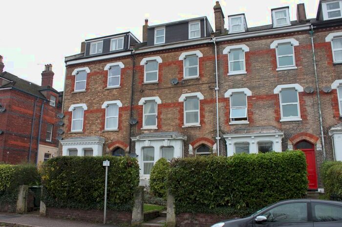2 Bedroom Flat To Rent In Blackall Road, Exeter, EX4