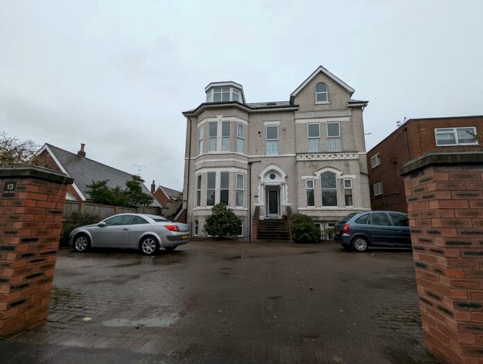 2 Bedroom Apartment To Rent In Park Road, Southport, Merseyside, PR9
