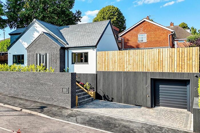 3 Bedroom Detached House For Sale In Kenrick Road, Nottingham, NG3